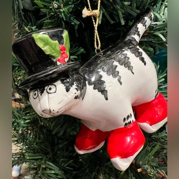 Vintage Kilban Cat Christmas ornament wearing ice skates and a top hat. - Picture 2 of 4